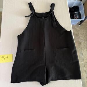 SHEIN Curve Black Textured Romper with Pockets Size 2XL